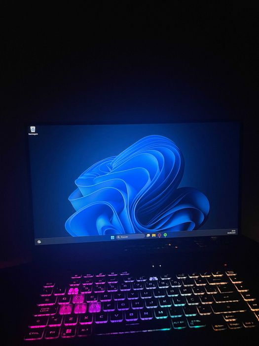 Portatil Asus Novo