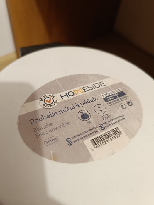 Kosz na śmieci z wkładem
