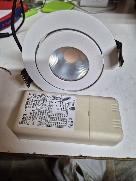 Sprzedam profesjonalną  lampę led