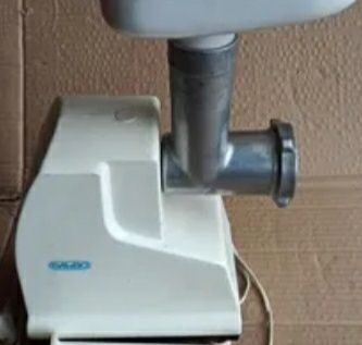 Електро мясорубка  електро