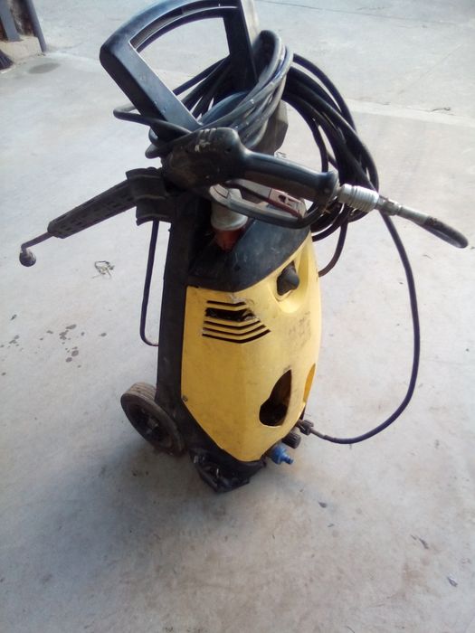 Máquina de lavar alta pressão karcher trifásico