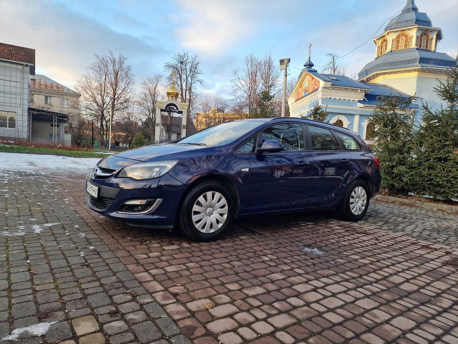 Opel Astra J 2013 1.7