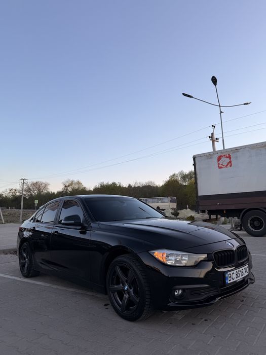 Bmw 320i f30 2016