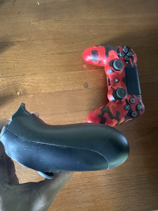 2x Dualshock 4 v2 pad do ps4 ps5 sprzedam pc