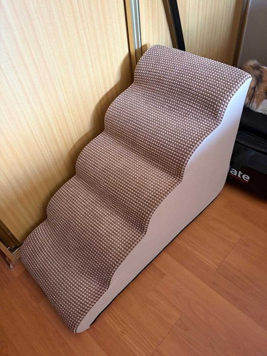 Escada para cães pequenos