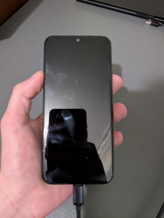 Мобільний телефон Redmi Not 8T 4/64