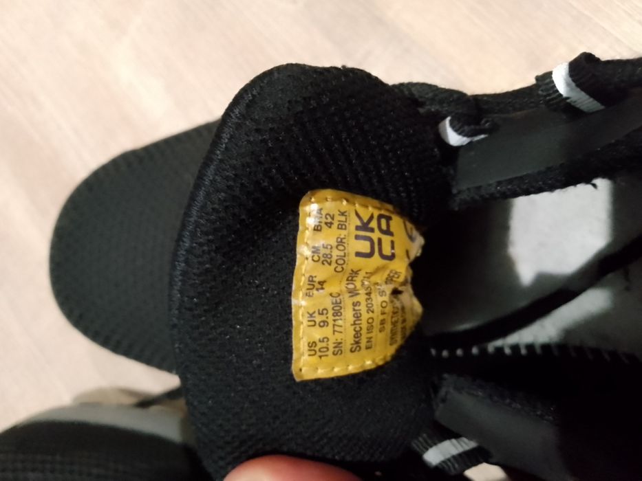 Кросівки Skechers  р. 42 28.5см
