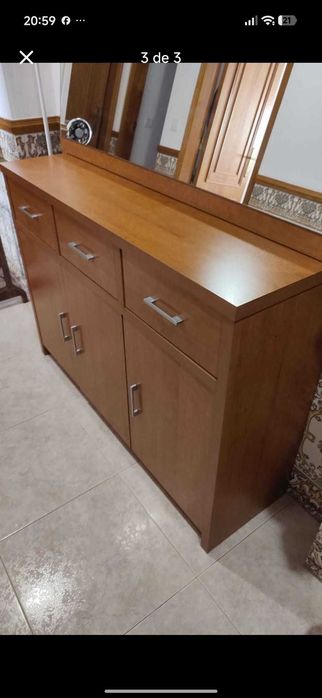Aparador em Cerejeira + Espelho