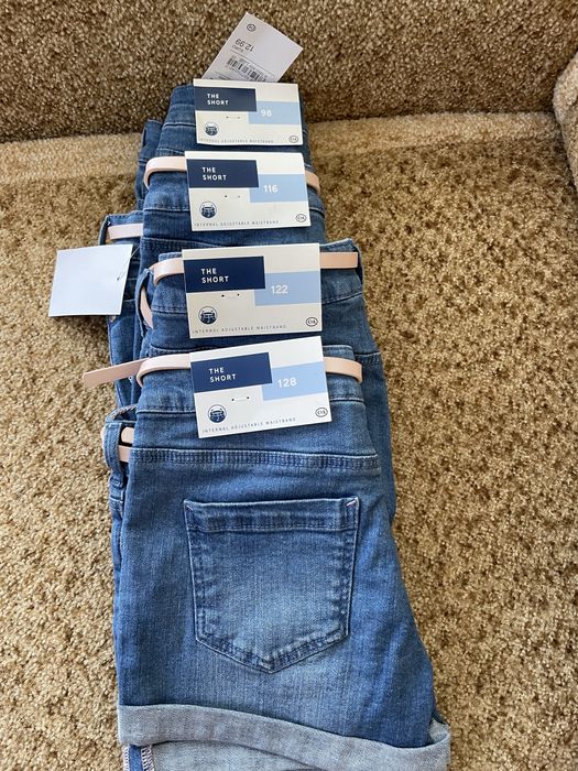 Одяг на дівчинку zara