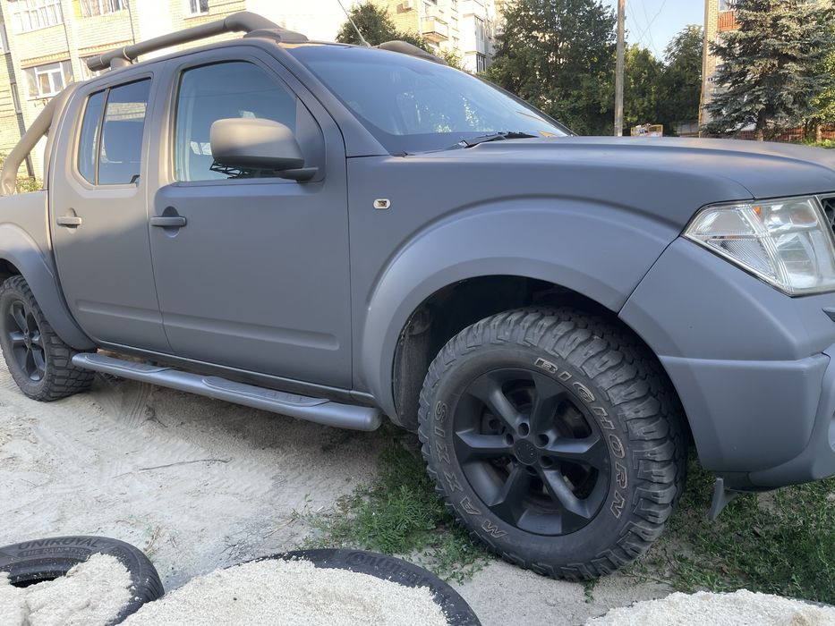 Nissan Navara D40
