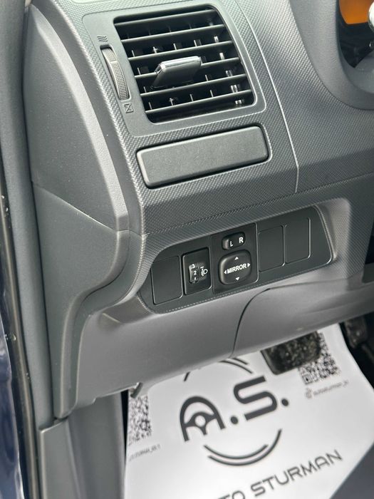 Продам Toyota Auris 2008 рік можлива розстрочка,кредит,обмін!