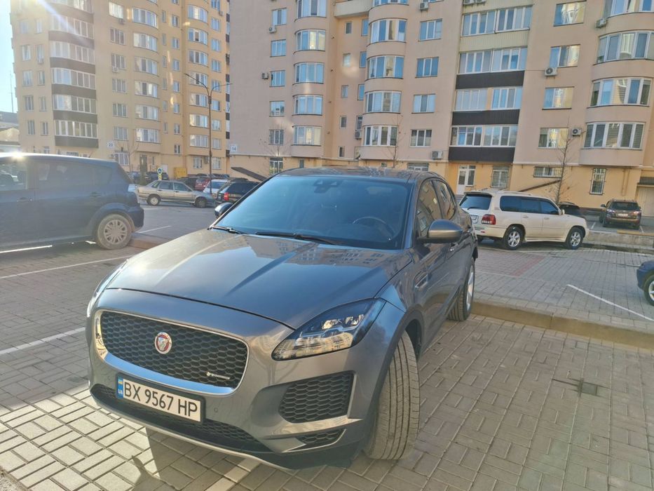 Ягуар е-пейс, Jaguar