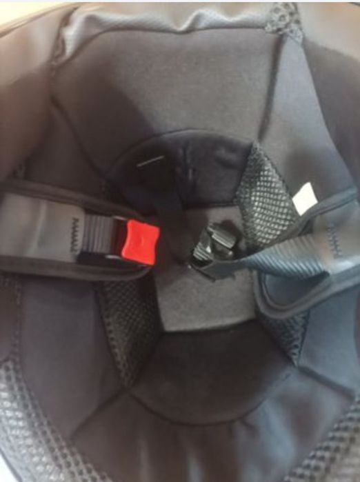 Стильный мотошлем RIDE / STRENGTH – лёгкий, удобный