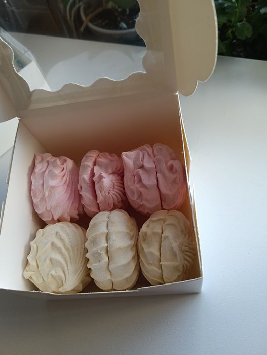 Zestaw prezentowany Zefir- lekka jadalna pianka marshmelow