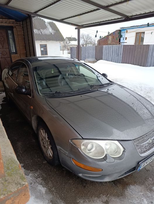 Продам Крайслер 300м