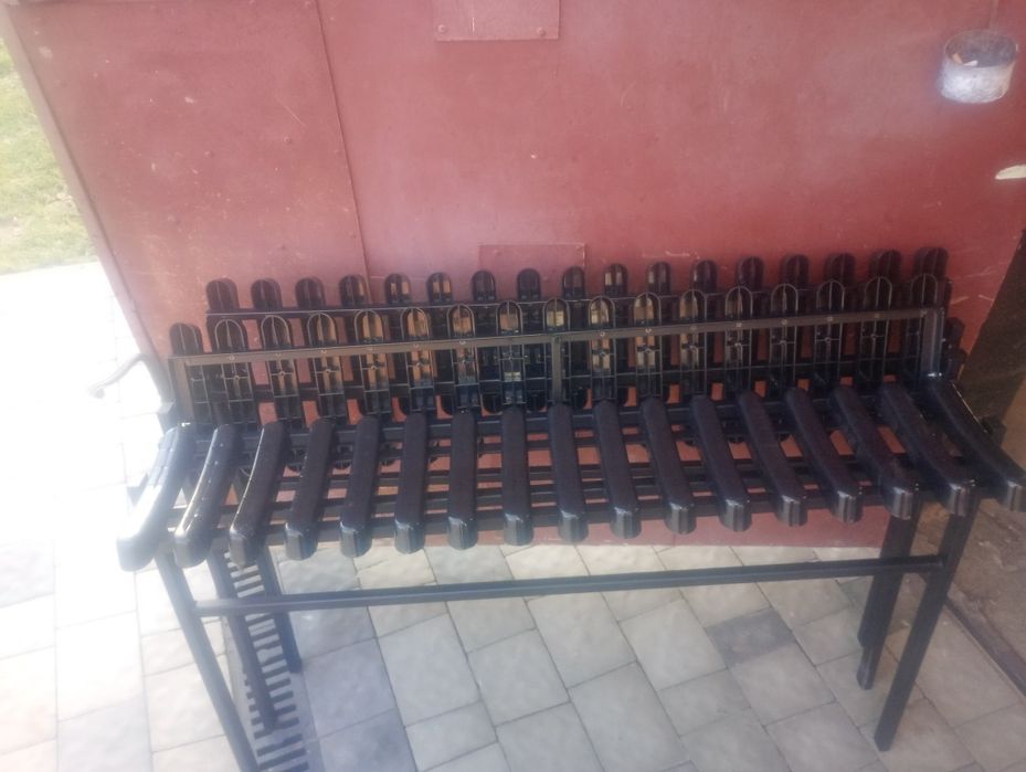 Продам лавки на цвинтар.