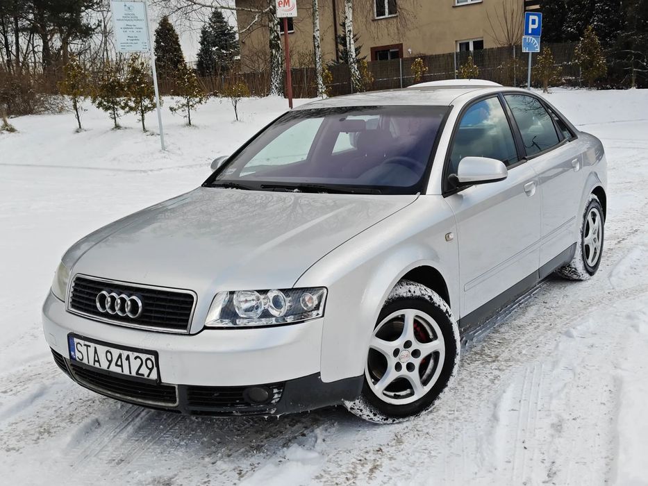 Audi A4 Limousine 2.0i 131KM * Stan Idealny * Bardzo Atrakcyjny Wygląd * Mały Przebieg *