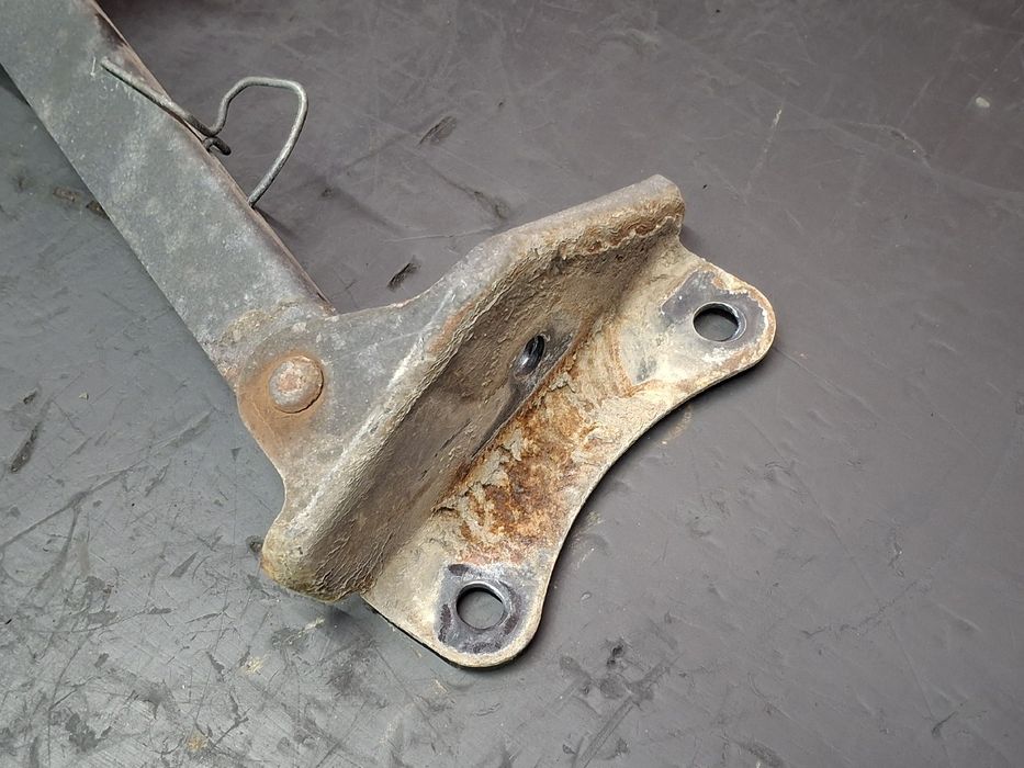 Suporte genérico TOYOTA Dyna Chassis (KD_, LY_, _Y2_, _U3_, _U4)