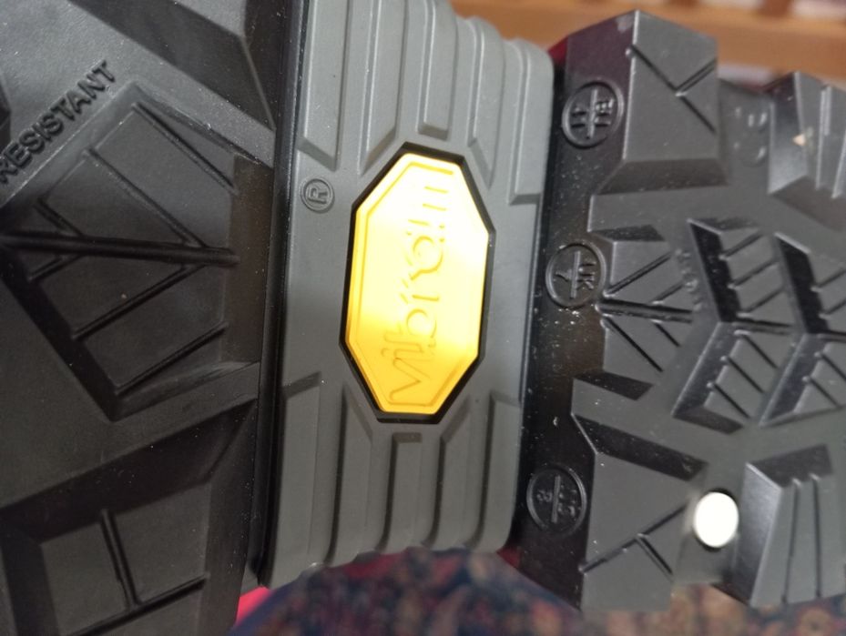 Резиновые сапоги DUNLOP