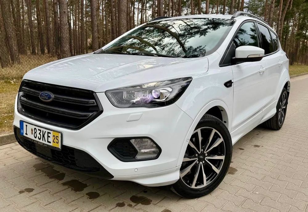 Ford Kuga ST-Line! Navi! Panorama! Tempomat! Manual! Kamera! El. Klapa! Sony!