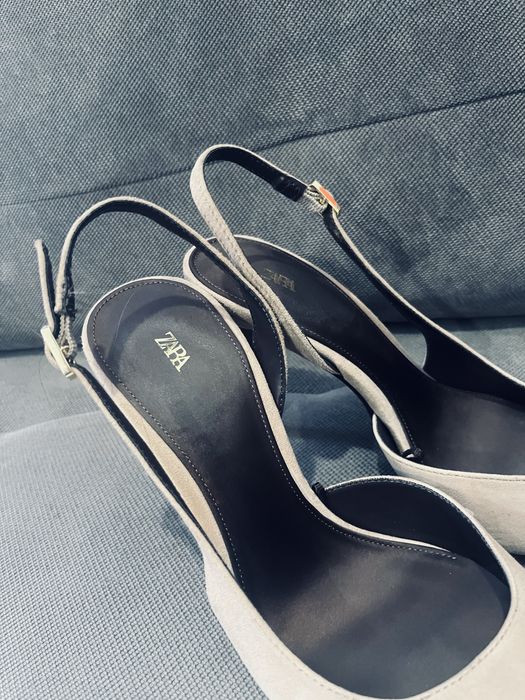 Bezowe szpilki zara rozm 40 bez piety