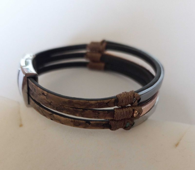 Pulseira em bom estado