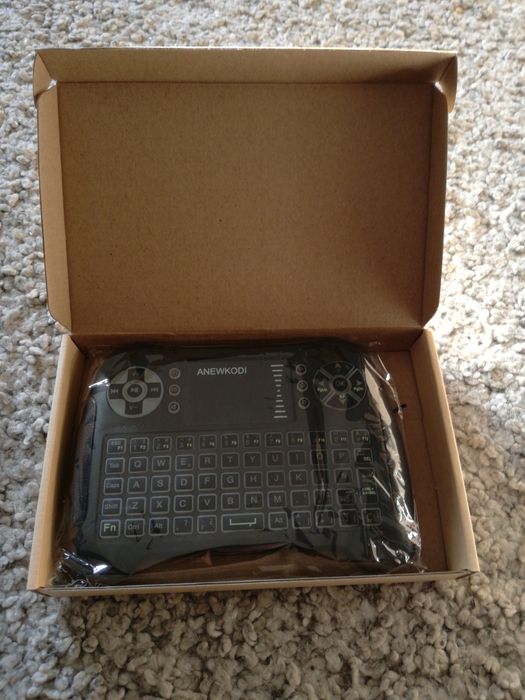Comando Wireless com Teclado e Touchpad (NOVO)