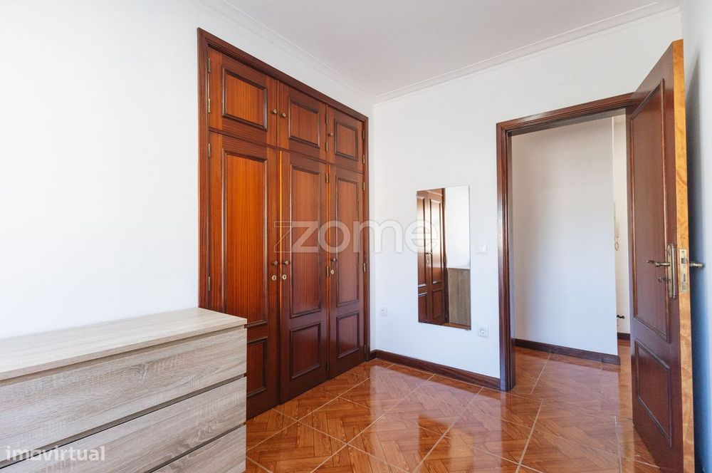 Moradia em Chavão - Viatodos