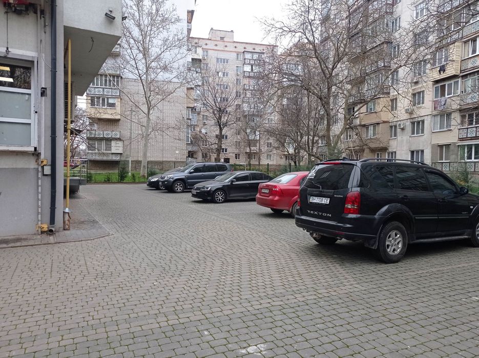 Продам квартиру с АВТОНОМНЫМ отоплением в  клубном доме, г.Черноморск!