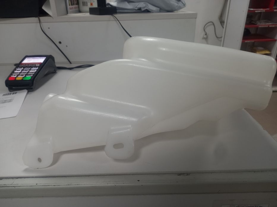 Бак для омивача на opel insignia