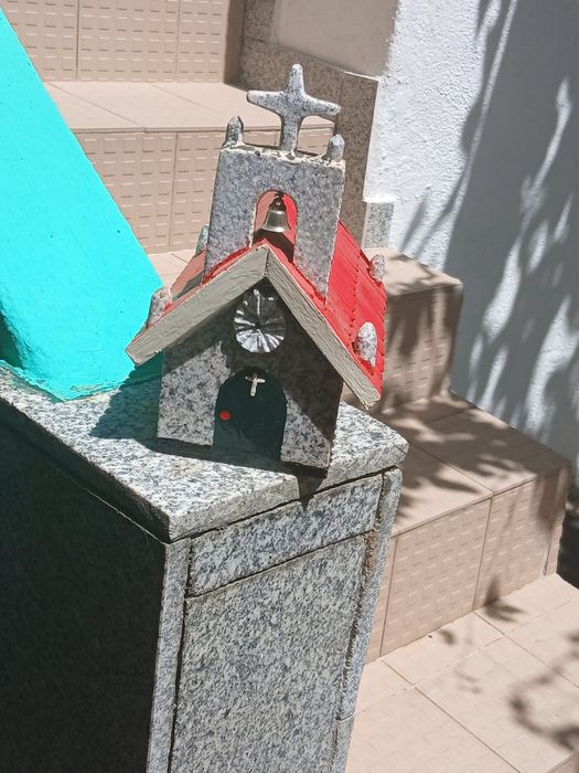 Miniatura de 1 capela feito a pedra