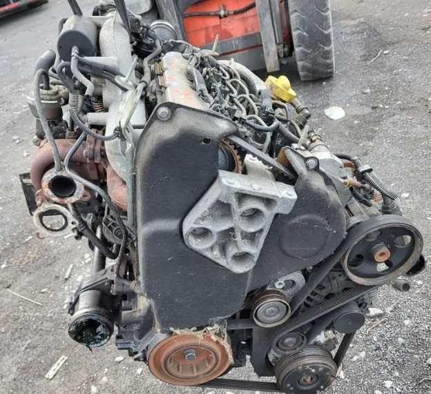 Двигатель Трафік Примастар Виваро Двигун Renault F9Q 1.9 Мотор F9A F9K