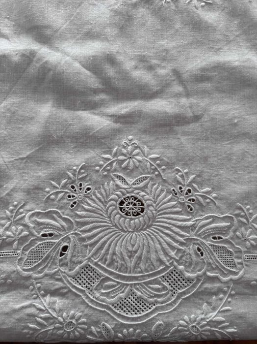Toalha antiga Bordado Madeira com 12 guardanapos – 250 × 164 cm