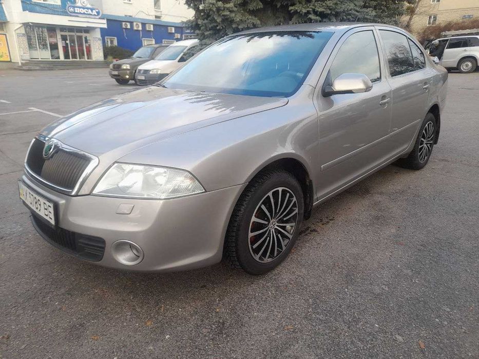 Skoda Octavia A5 1.6 MPI 6MT