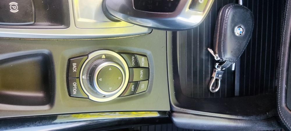 Продам BMW X6 2012