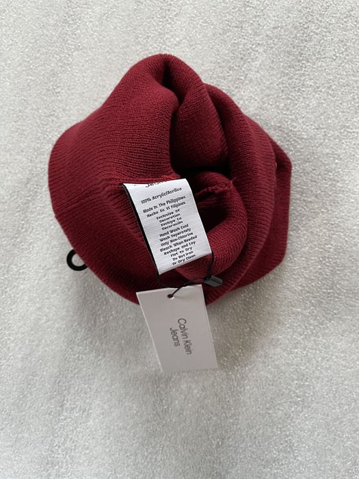Новая зимняя шапка calvin klein ( ck red hat ) с америки