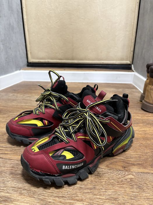 Balenciaga Track Red/Yellow