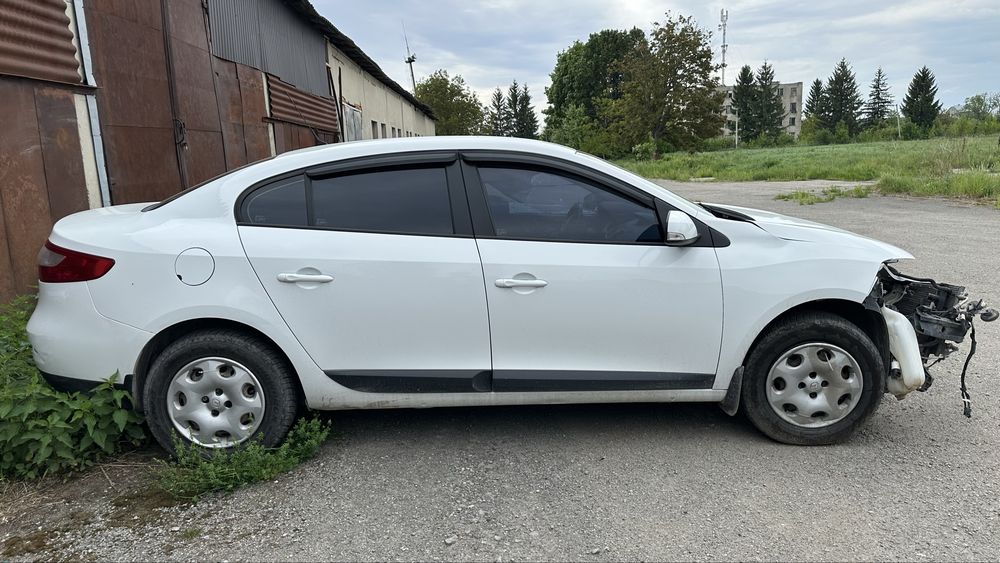 Renault  FLUENCE