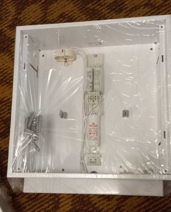 Потолочные светильники Словакия