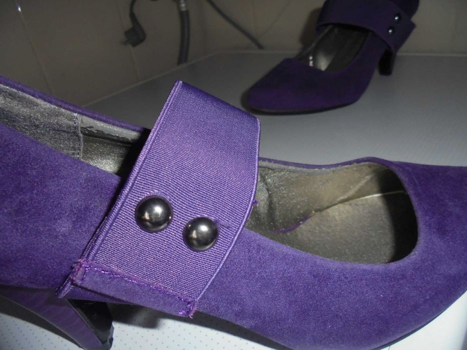 sapatos de senhora novos sem etiqueta