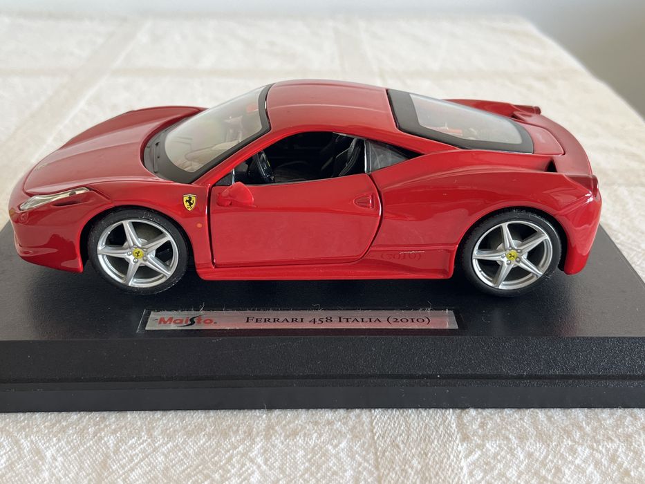 Ferrari 458 Italia (2010) modelo