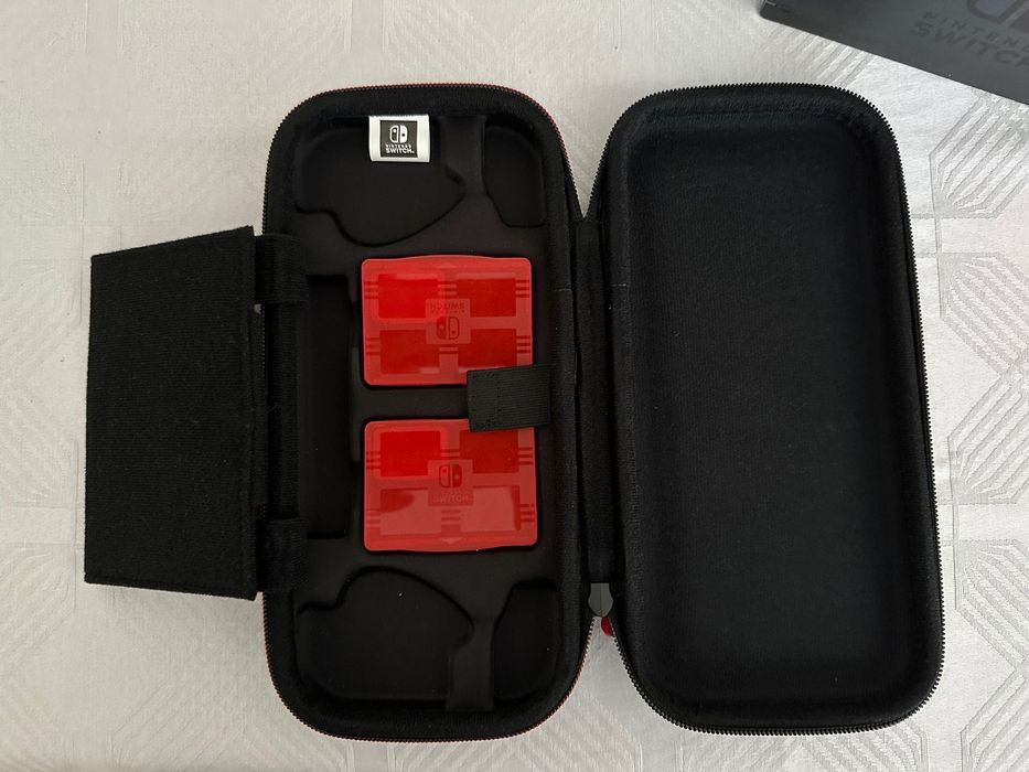 Vendo Nintendo Switch V2 com capa