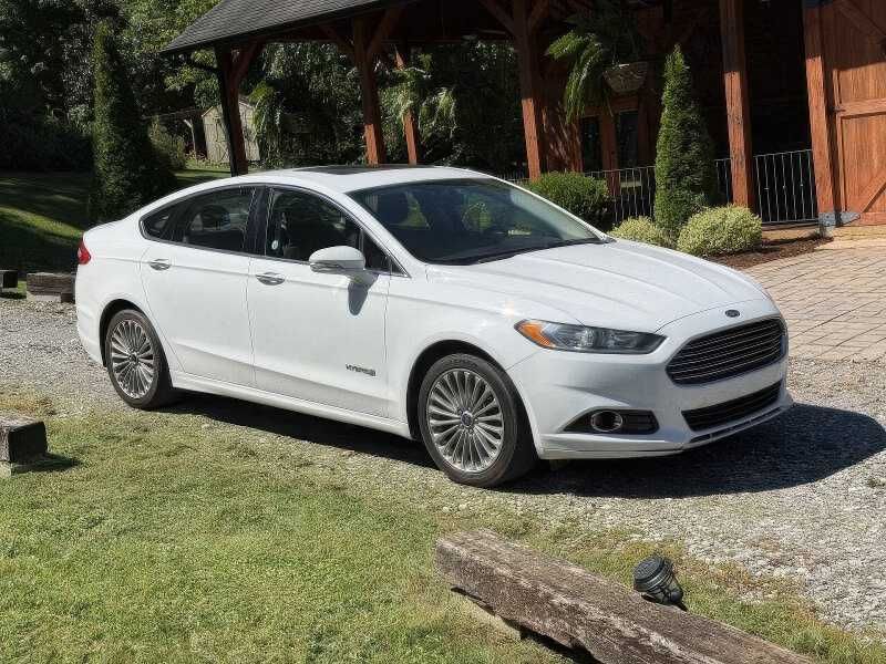 2014 Ford Fusion Hybrid Titanium