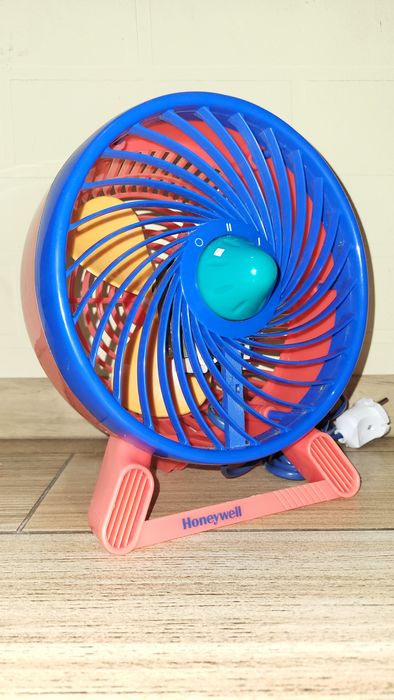 Продам вентилятор Honeywell craft Turbo Fan DT-240E