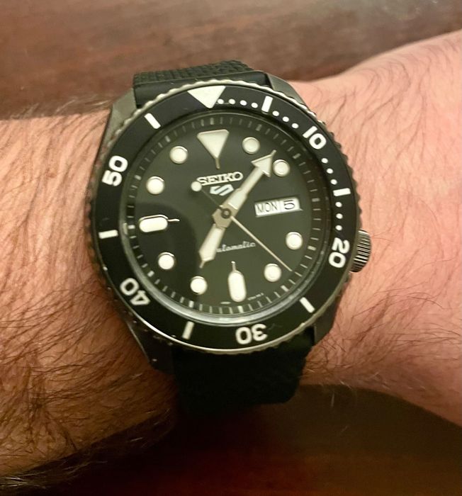 SEIKO 5 SPORTS SUITS SRPD65K2