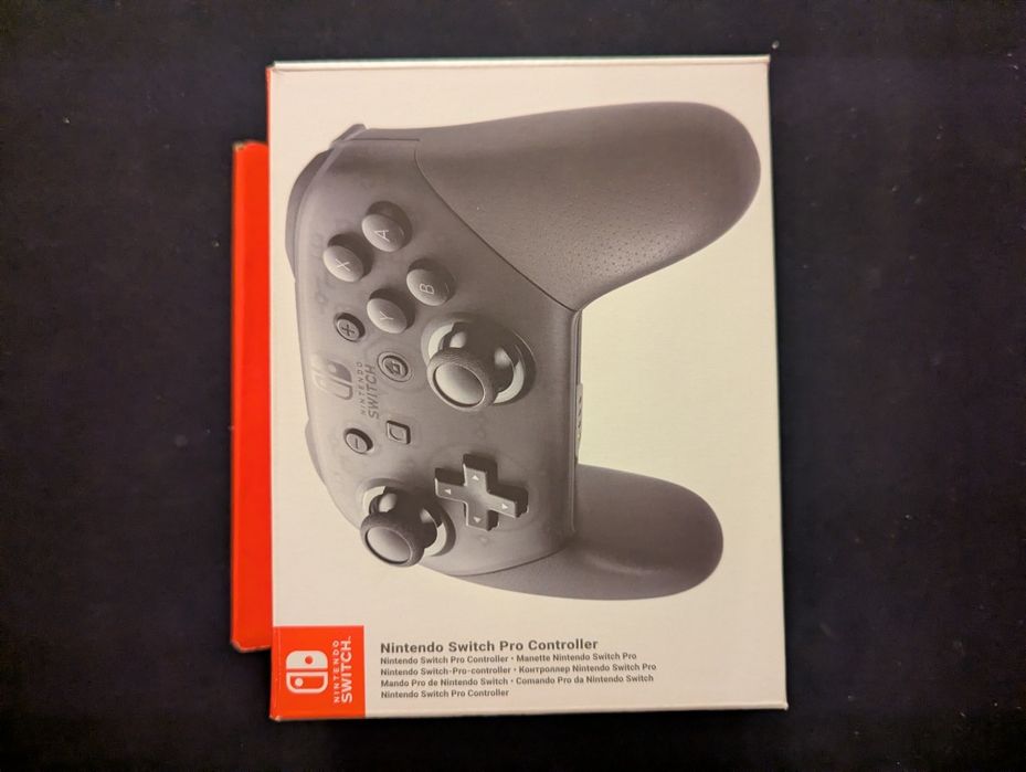 Nintendo Switch Pro controller prawie jak nowy
