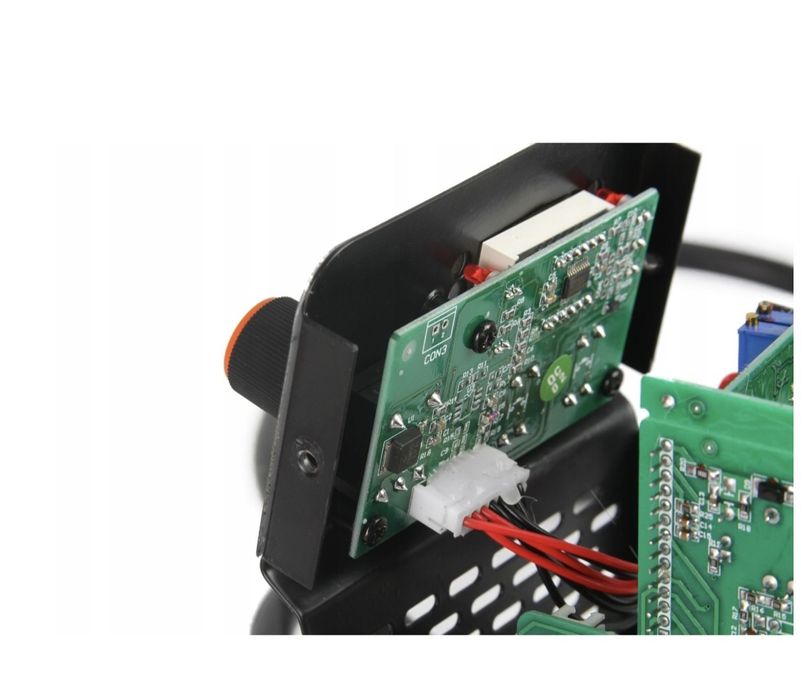 Prostownik inwertorowy 400A BJC wyświetlacz