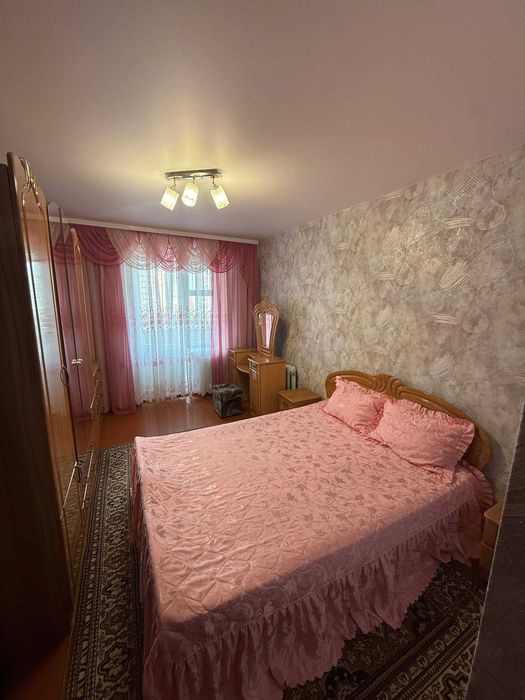 44878  Продаж 3к квартири на Виставці, мінімальне переофомленння!