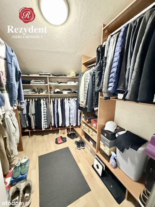 Dom idealny dla 2 rodzin -Piękna Lokalizacja