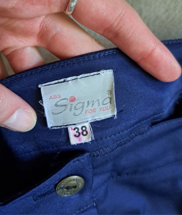 Spodnie w kant eleganckie spodnie przed kostkę Sigma rozmiar M